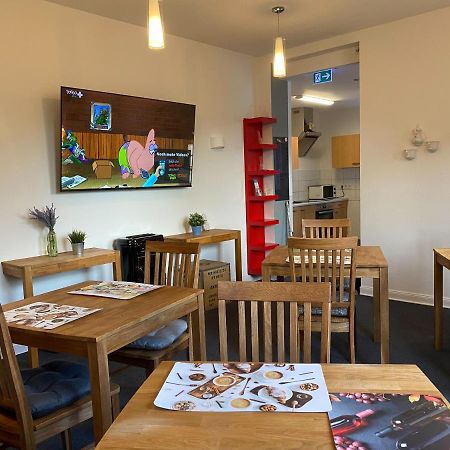 Ferienunterkunft Mit 4 Doppelzimmern In Einbeck!! Exterior photo